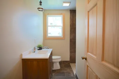 5 Juniper Street Exeter NH 03833