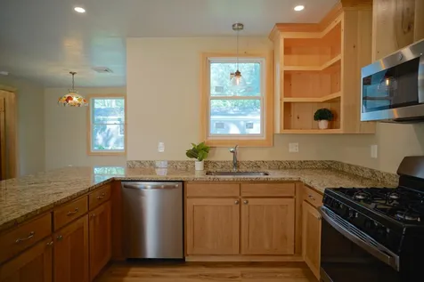 5 Juniper Street Exeter NH 03833