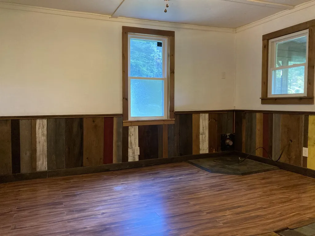 4350 Maplewood Road Corinth VT 05039