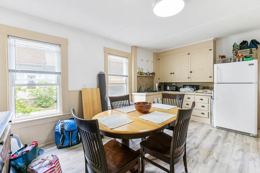 44 Bradley Street Concord NH 03301