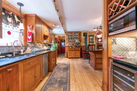 2490 Vt Route 14 Williamstown VT 05679