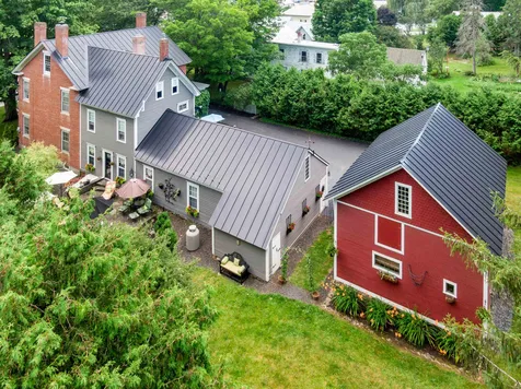 2490 Vt Route 14 Williamstown VT 05679