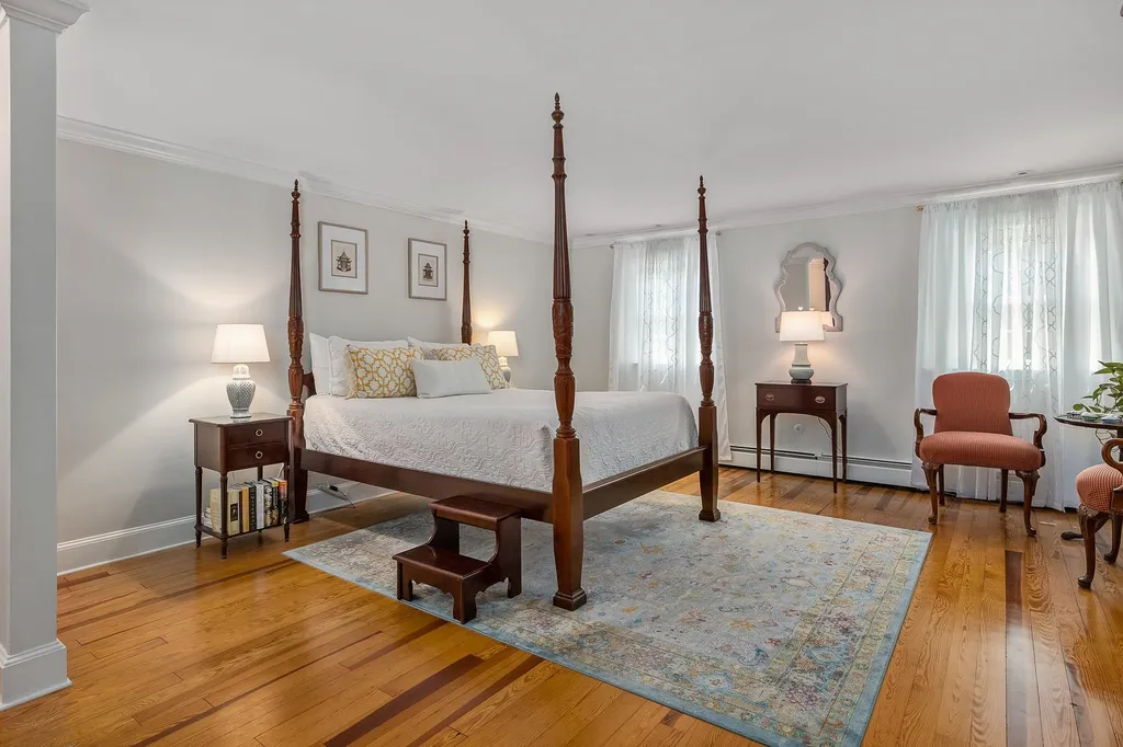 219 Kensington Road Hampton Falls NH 03844