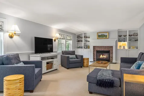 219 Kensington Road Hampton Falls NH 03844