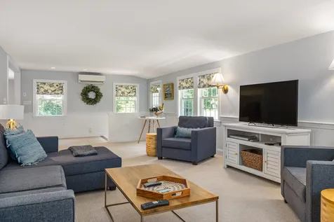 219 Kensington Road Hampton Falls NH 03844