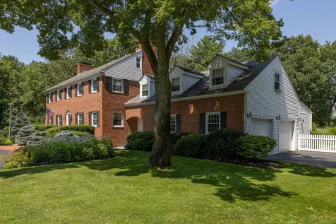 219 Kensington Road Hampton Falls NH 03844