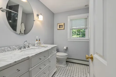 219 Kensington Road Hampton Falls NH 03844