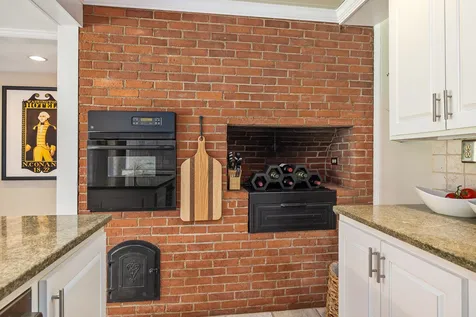 219 Kensington Road Hampton Falls NH 03844