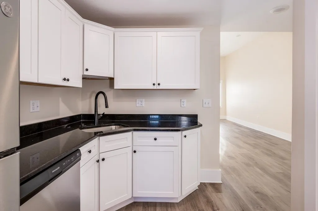 559 Islington Street Portsmouth NH 03801