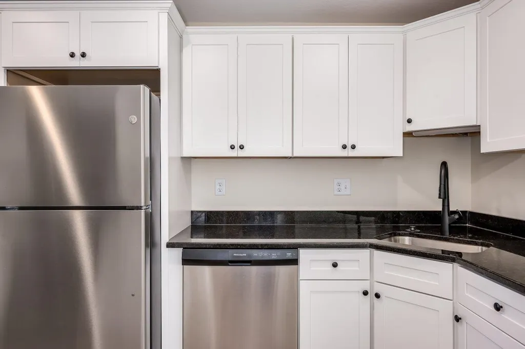 559 Islington Street Portsmouth NH 03801
