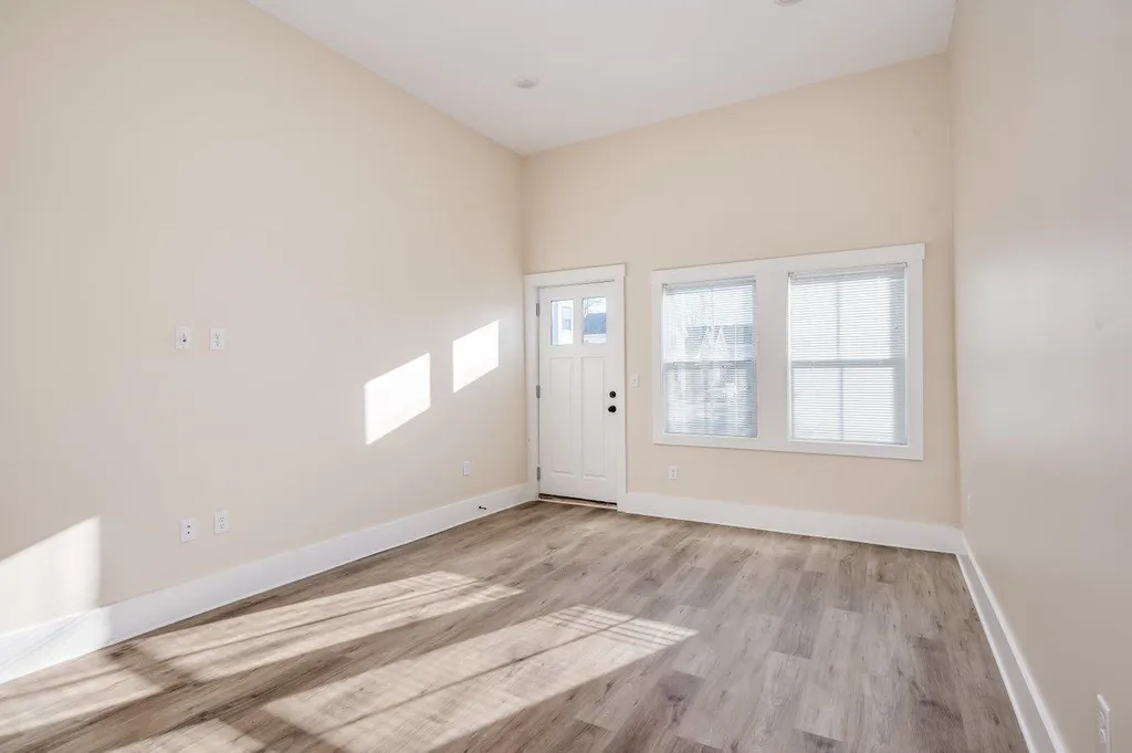 559 Islington Street Portsmouth NH 03801