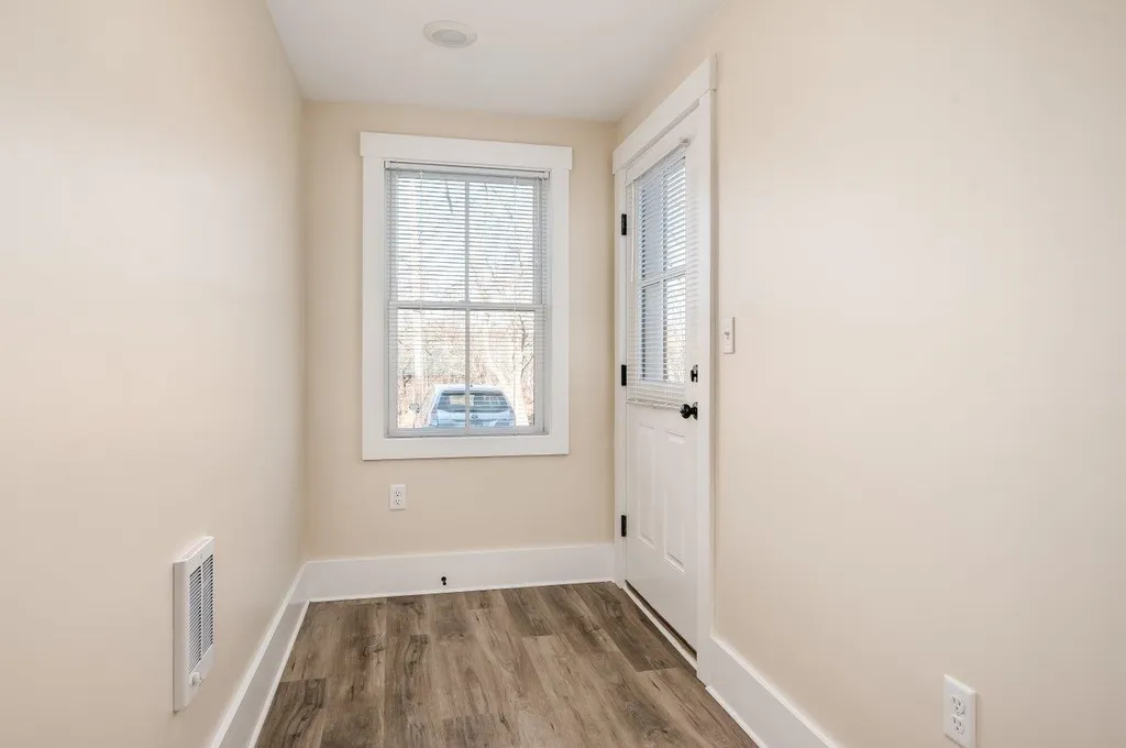 559 Islington Street Portsmouth NH 03801