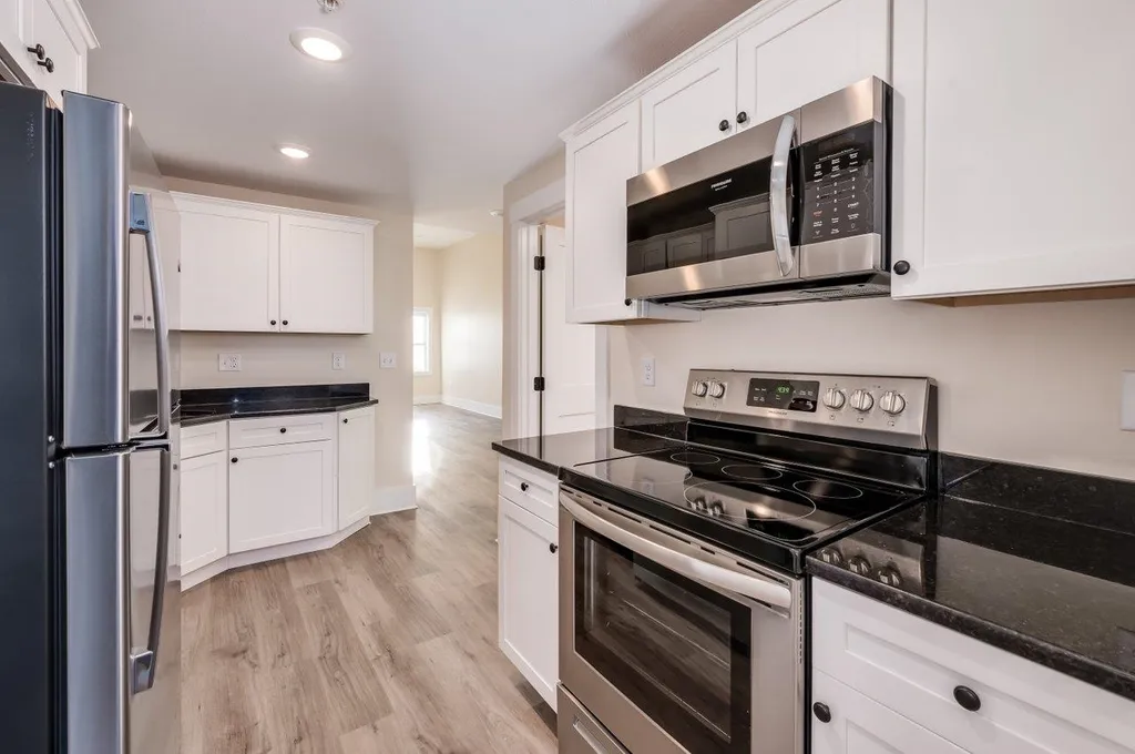 559 Islington Street Portsmouth NH 03801