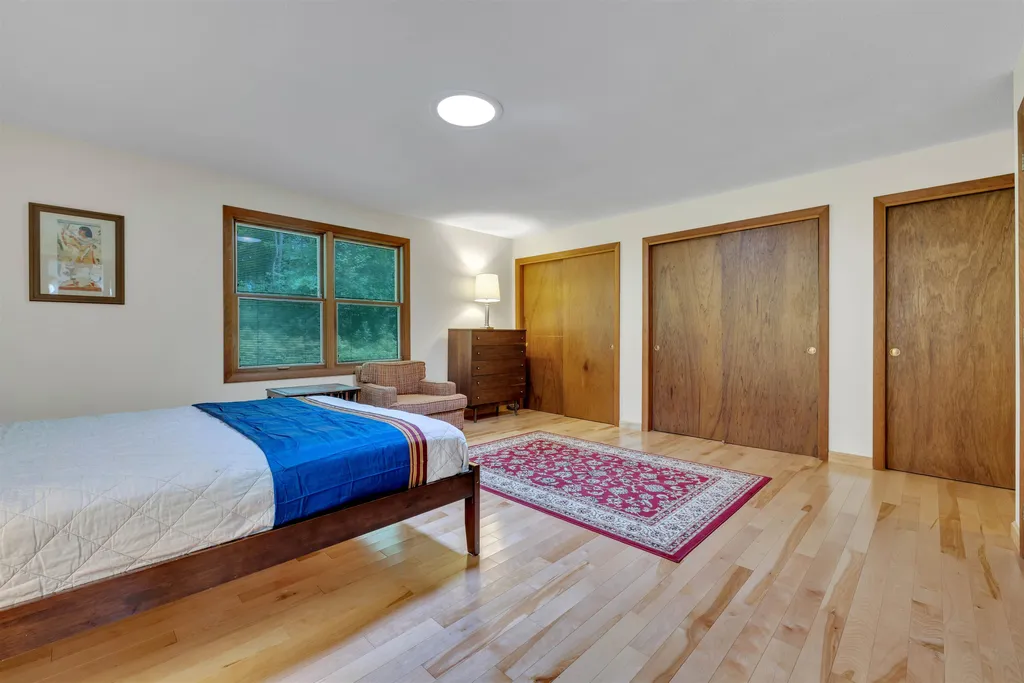8 Haskins Road Hanover NH 03755