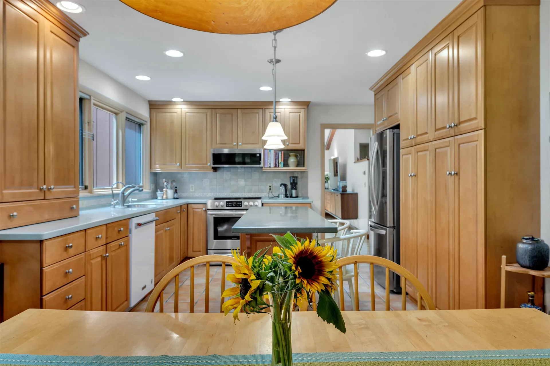 8 Haskins Road Hanover NH 03755
