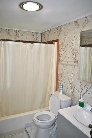 165 South Shore Road New Durham NH 03855