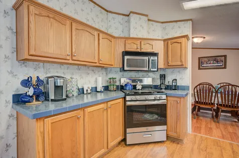 15 Lantern Street Conway NH 03818