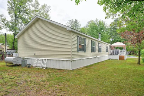 15 Lantern Street Conway NH 03818