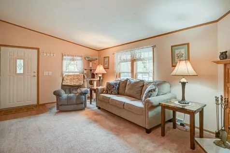 15 Lantern Street Conway NH 03818