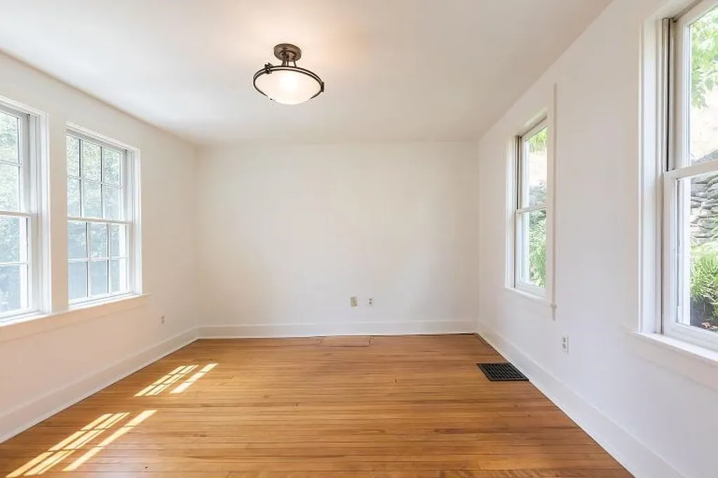 1815 Quechee Main Street Hartford VT 05059