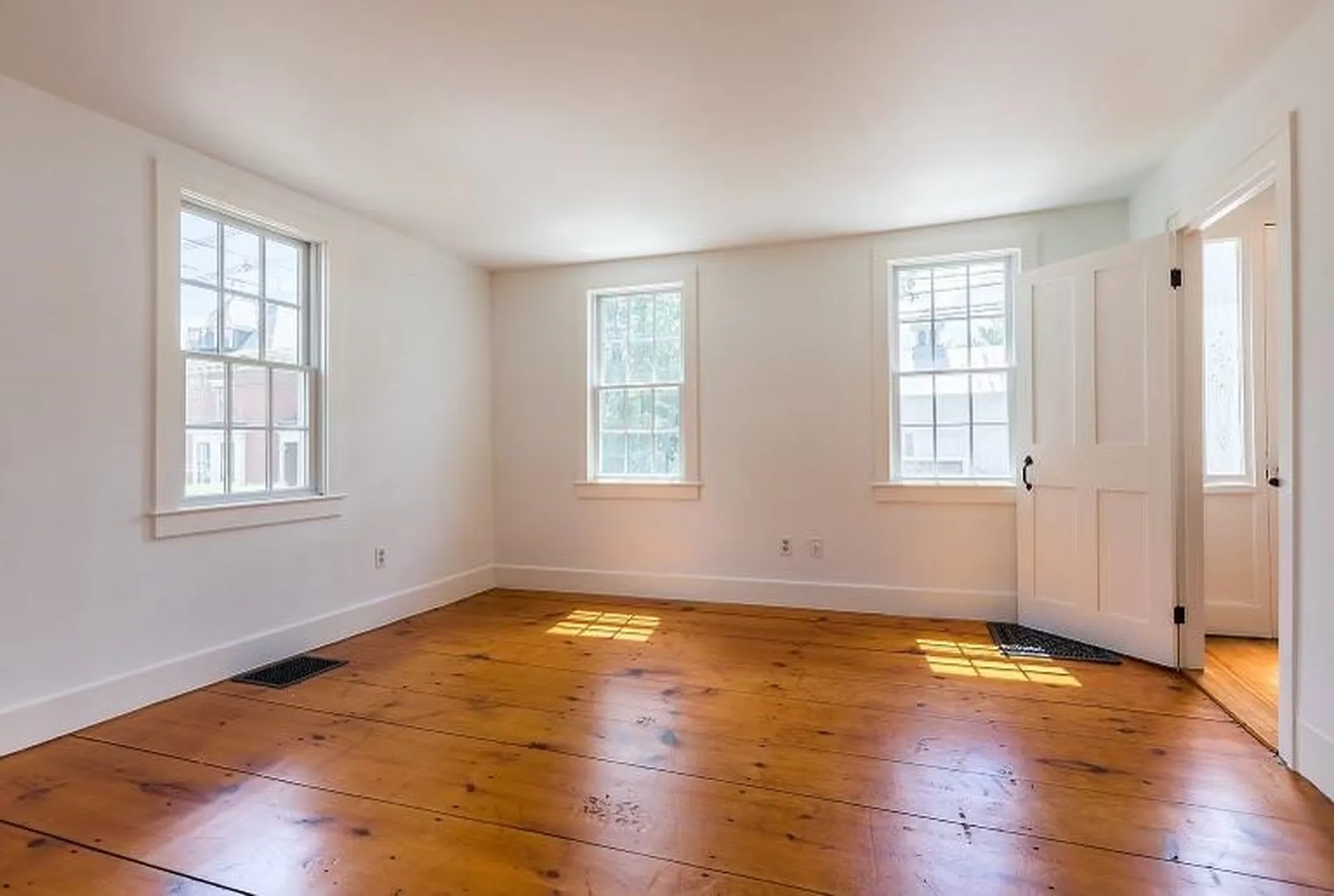 1815 Quechee Main Street Hartford VT 05059