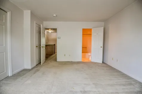 236 Locust Hill Shelburne VT 05482
