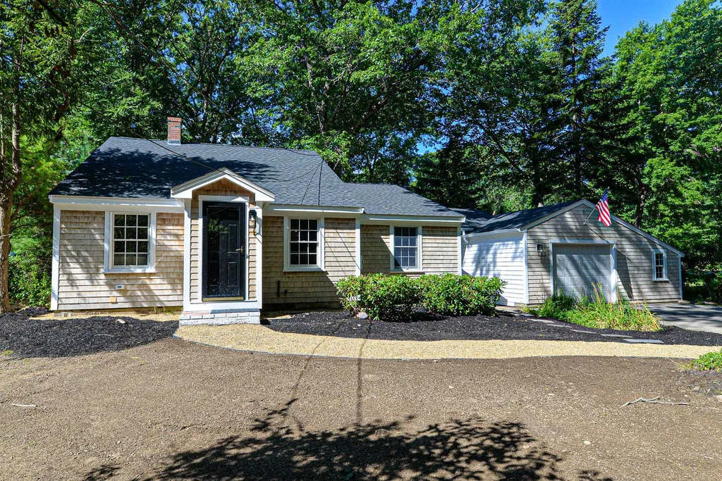 36 Barbour Road Hampton NH 03842
