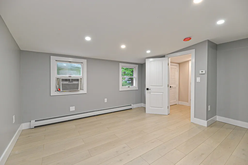 36 Barbour Road Hampton NH 03842