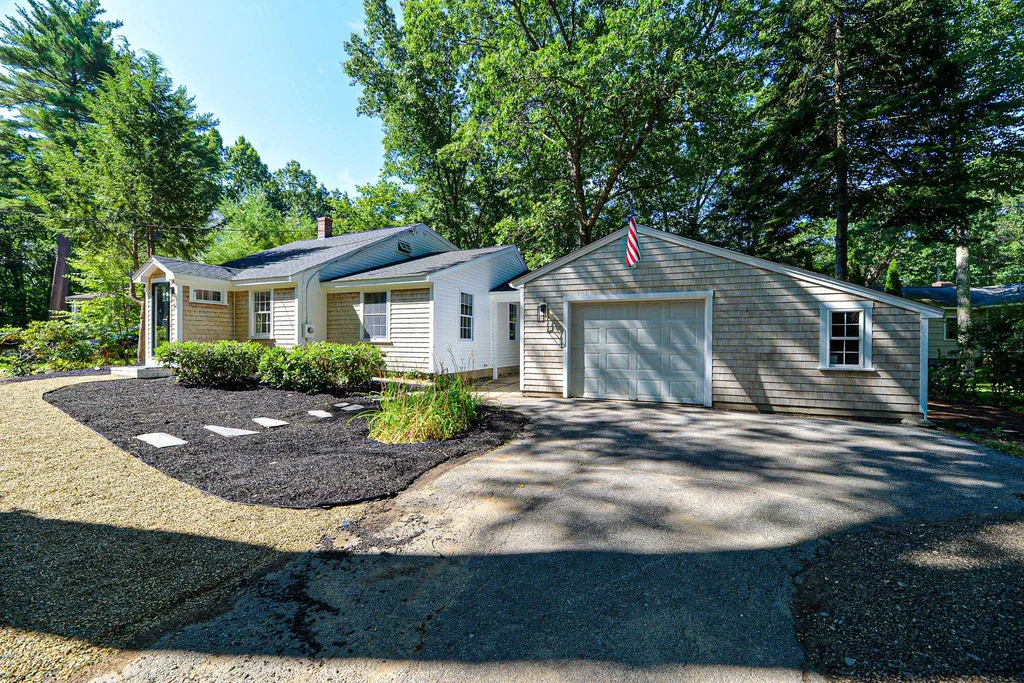 36 Barbour Road Hampton NH 03842