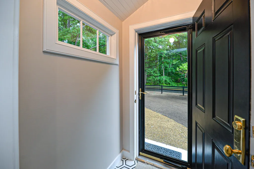 36 Barbour Road Hampton NH 03842