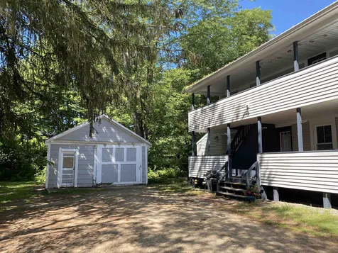 136 Washington Street Conway NH 03818