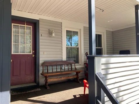 136 Washington Street Conway NH 03818