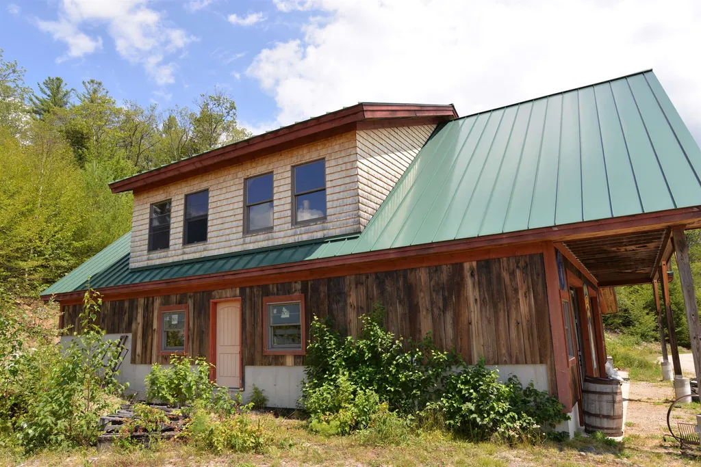 56 Ridgeview Drive Albany NH 03818