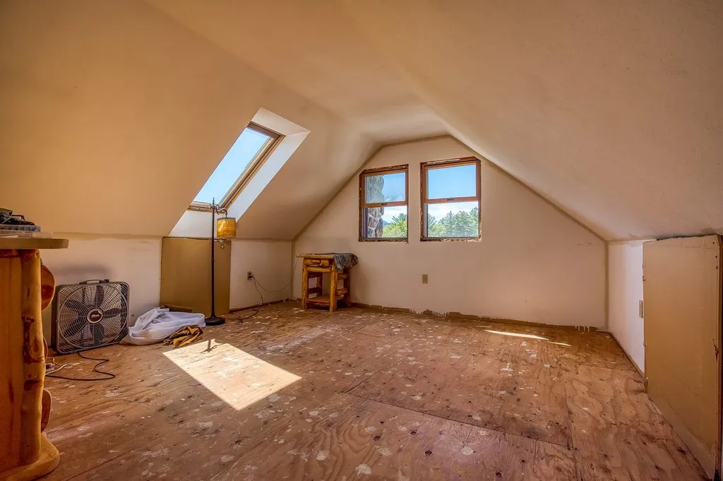 56 Ridgeview Drive Albany NH 03818