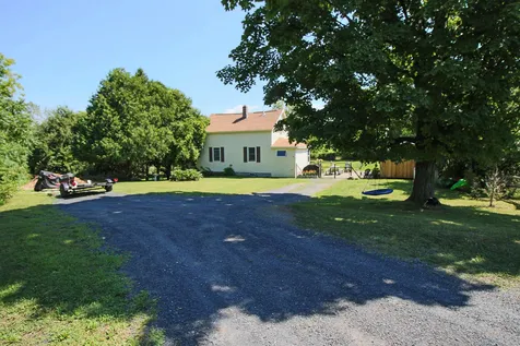 3 Haycorn Hollow Road South Hero VT 05486