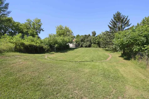 3 Haycorn Hollow Road South Hero VT 05486