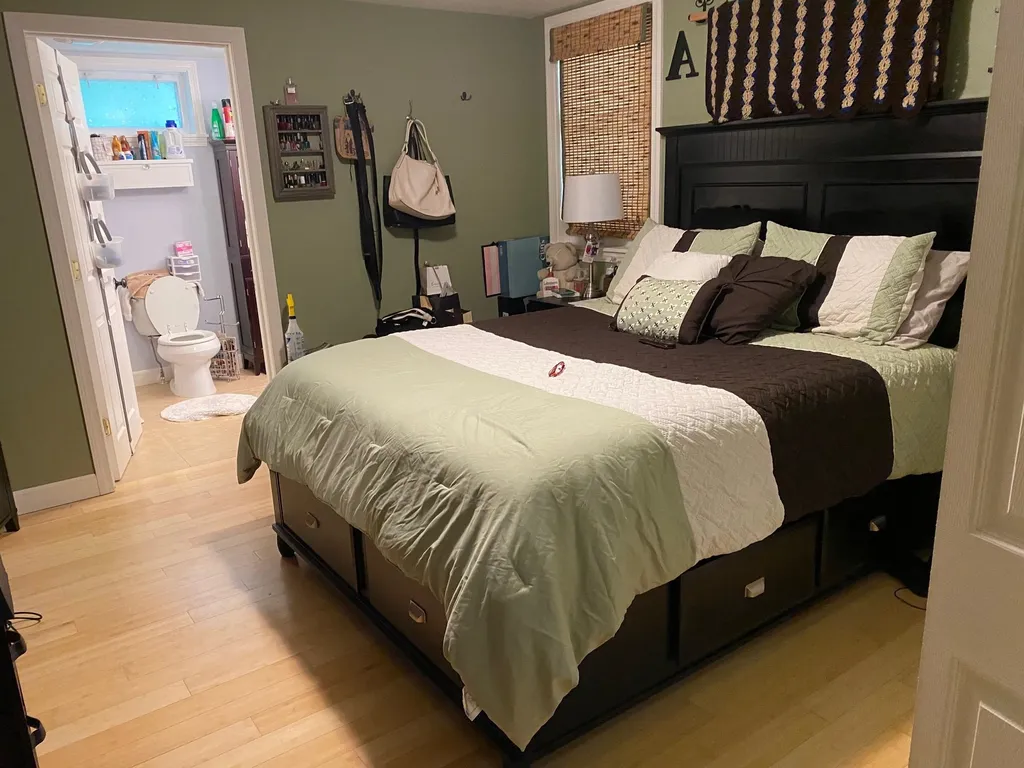 25 Lafayette Street Claremont NH 03743