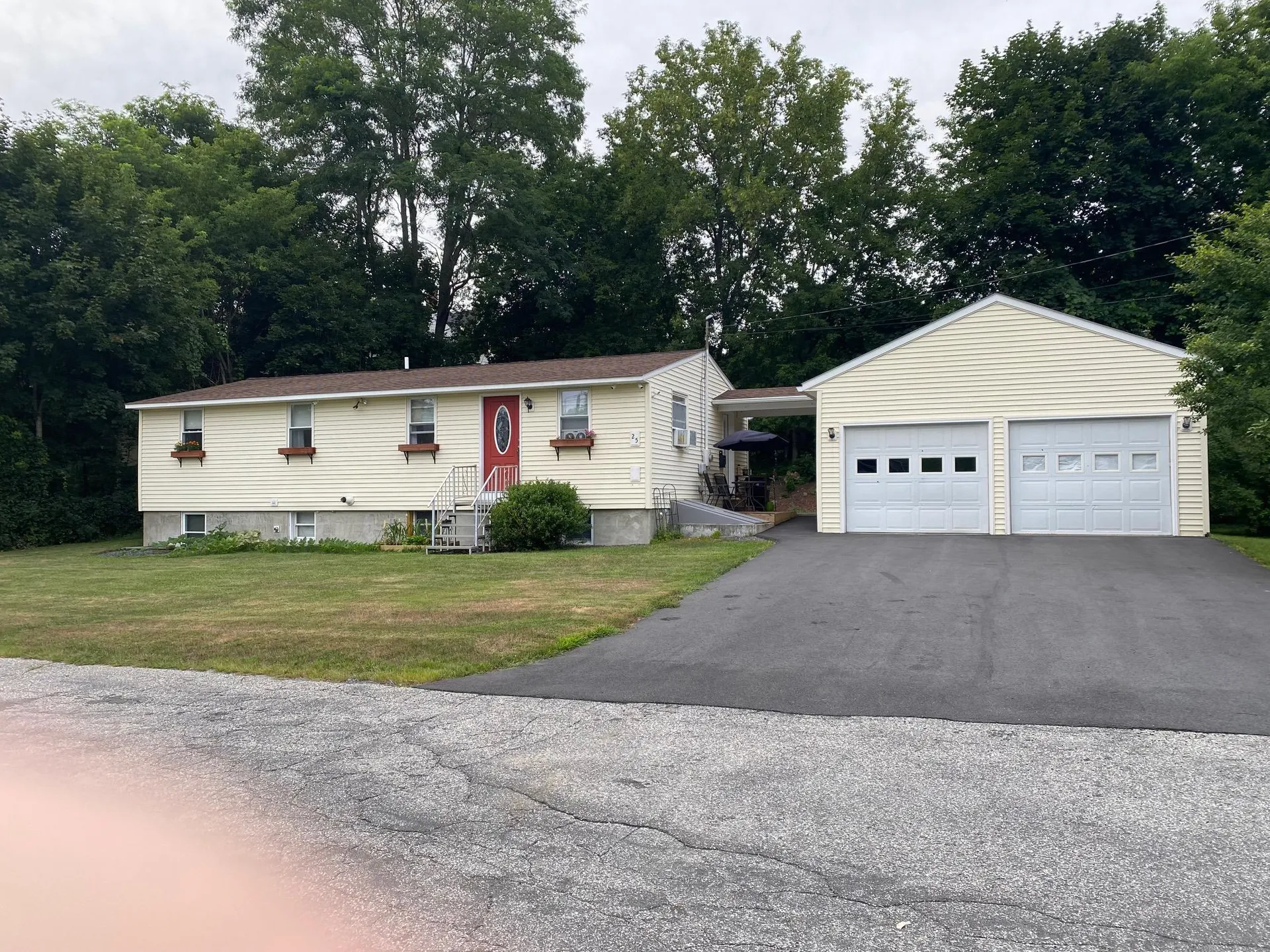 25 Lafayette Street Claremont NH 03743