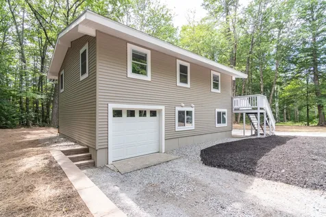 18 Brenner Street Moultonborough NH 03254