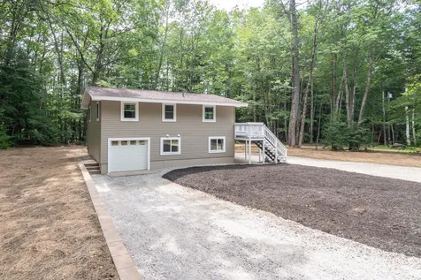 18 Brenner Street Moultonborough NH 03254
