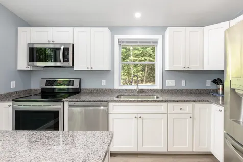 18 Brenner Street Moultonborough NH 03254