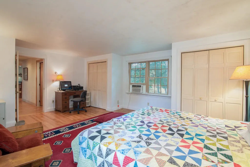 11 Naves Road Hampton NH 03842
