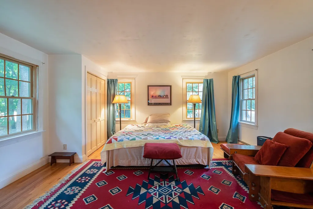 11 Naves Road Hampton NH 03842