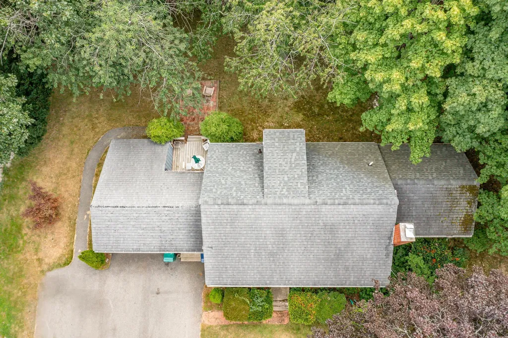 11 Naves Road Hampton NH 03842