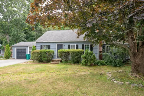 11 Naves Road Hampton NH 03842