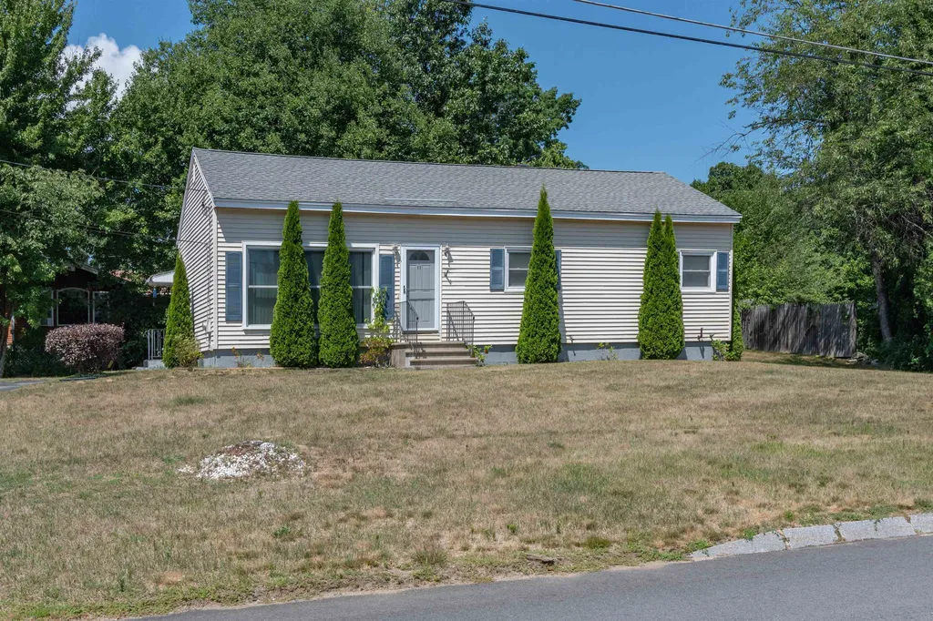 11 Echo Avenue Nashua NH 03062
