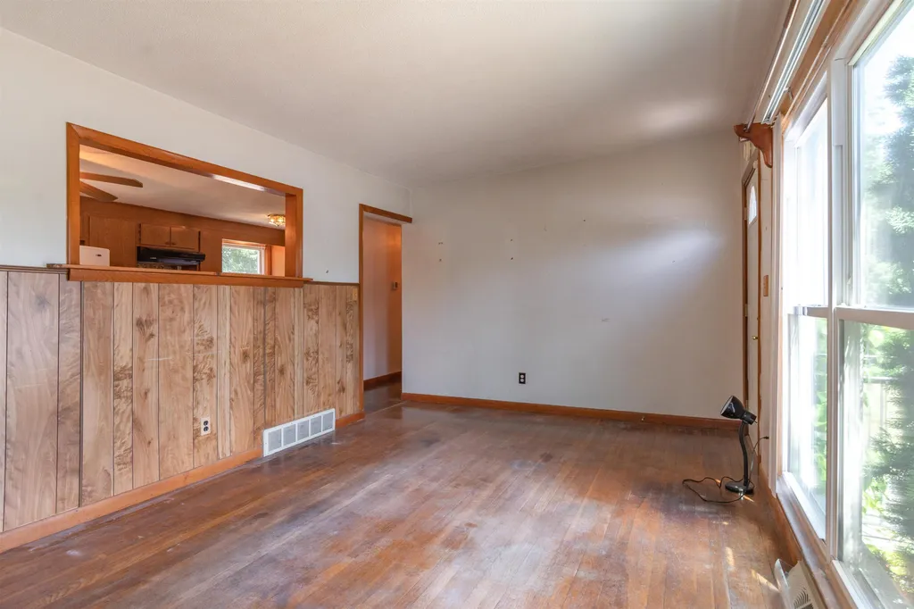 11 Echo Avenue Nashua NH 03062