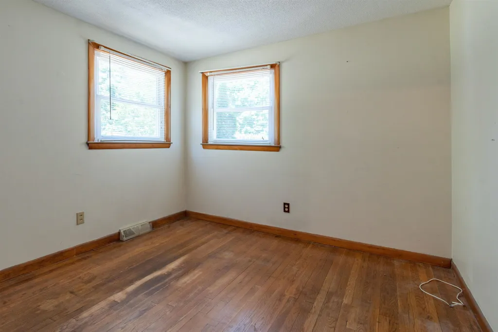 11 Echo Avenue Nashua NH 03062