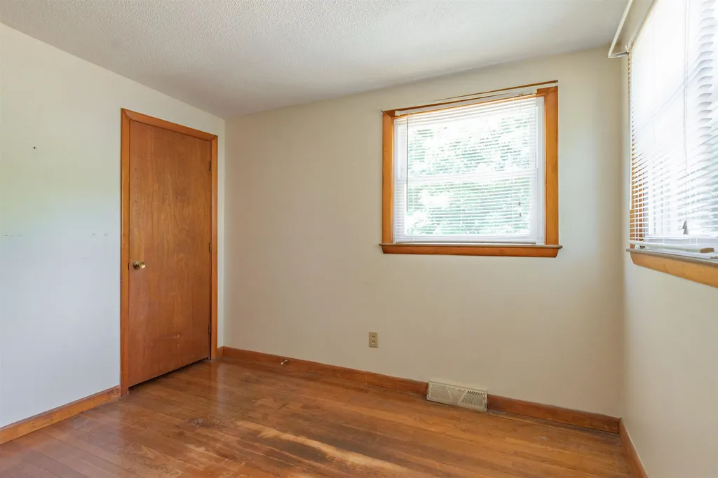 11 Echo Avenue Nashua NH 03062