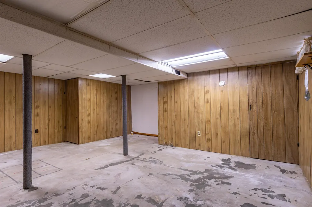 11 Echo Avenue Nashua NH 03062
